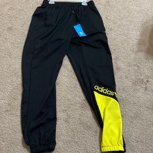 New adidas sweatpants, men and women